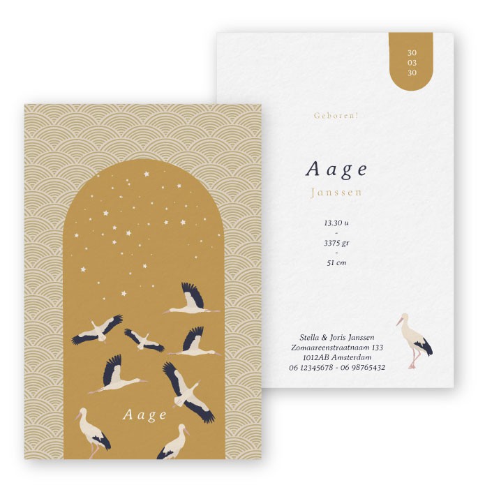 Exclusief geboortekaartje neutraal boogvorm okergeel ooievaars